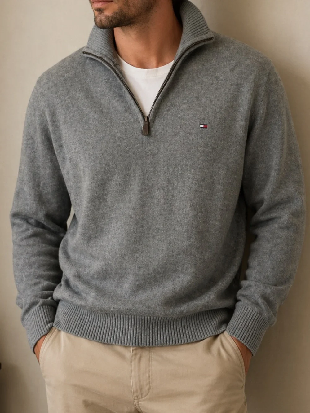 Tommy Hilfiger Mens Gray Quarter Zip Knit Long Sleeve Sweater size Medium